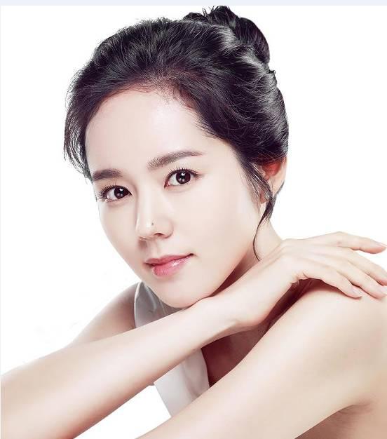 针尖脸网红,揭秘网络红人的独特魅力与影响力