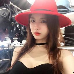 韩国血统的女主播,跨越国界，绽放魅力风采